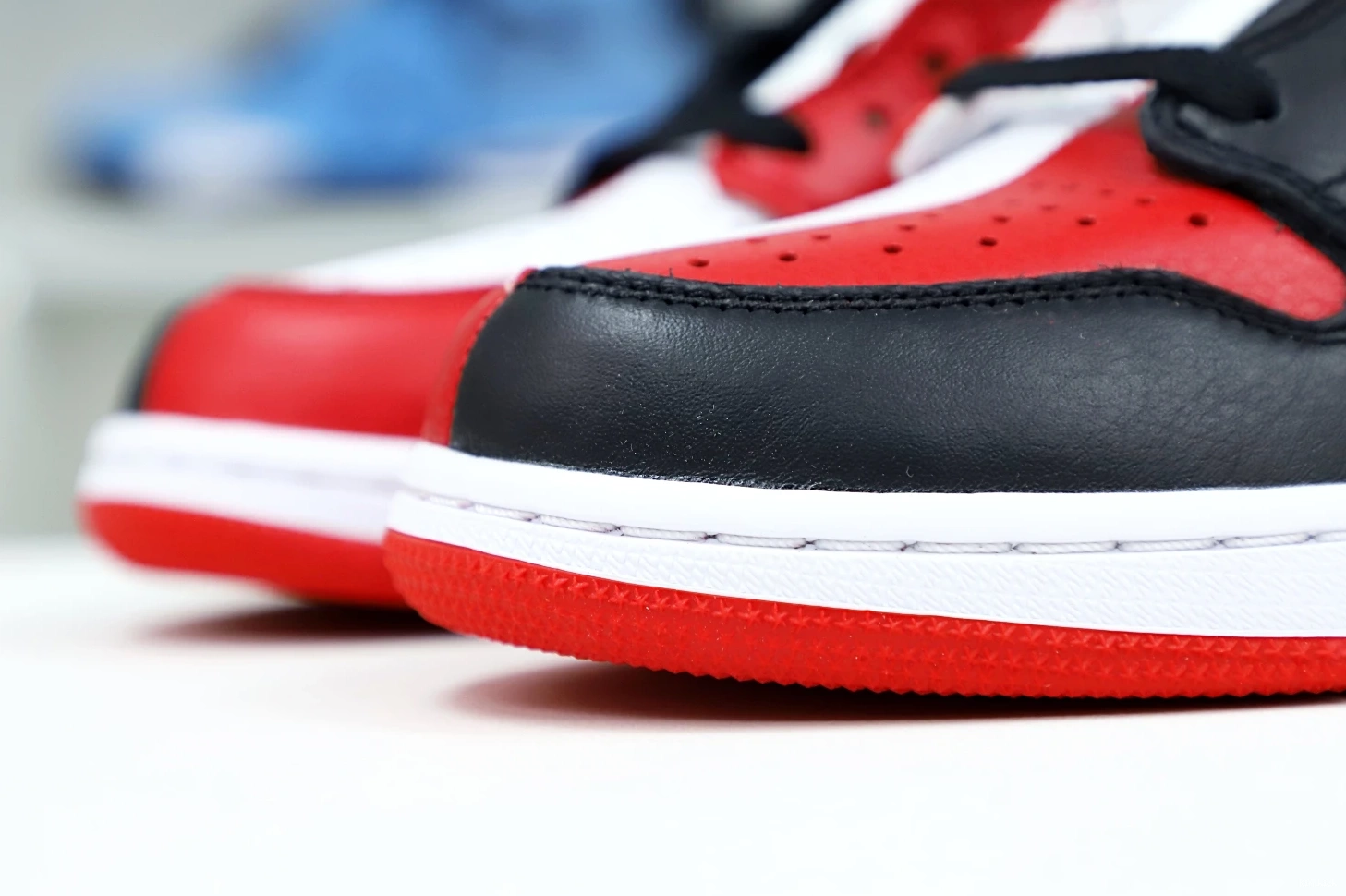 'HOMAGE NRG Kimikick HIGH RETRO OG TO 1919 JORDAN 1 AIR EXCLUSIVE CHICAGO HOME' ModernLook 0601